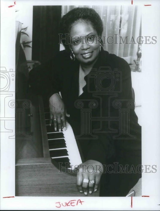 1992 Press Photo Fontella Bass R&B Soul Singer - cvp05091 - Historic Images