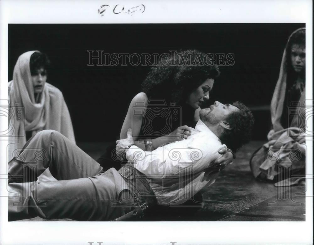 1997 Press Photo David Birney and Annalee Jefferies in Atony and Cleopatra - 872 - Historic Images