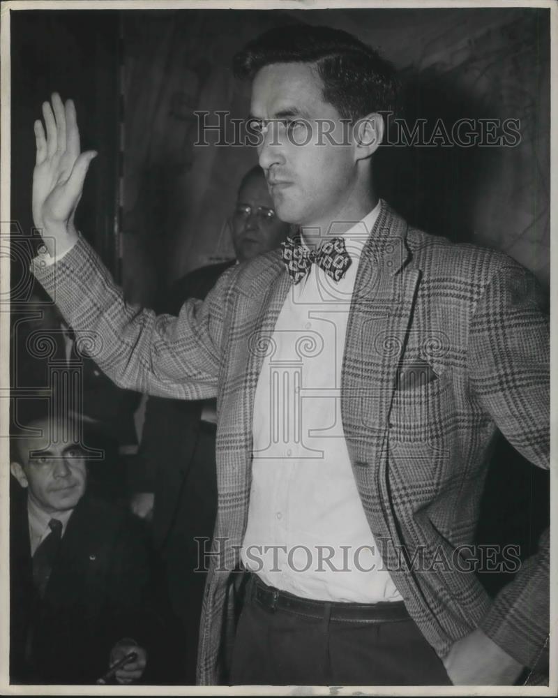 1949 Press Photo Jerry Donovan Press Reporter - cvp03661 - Historic Images