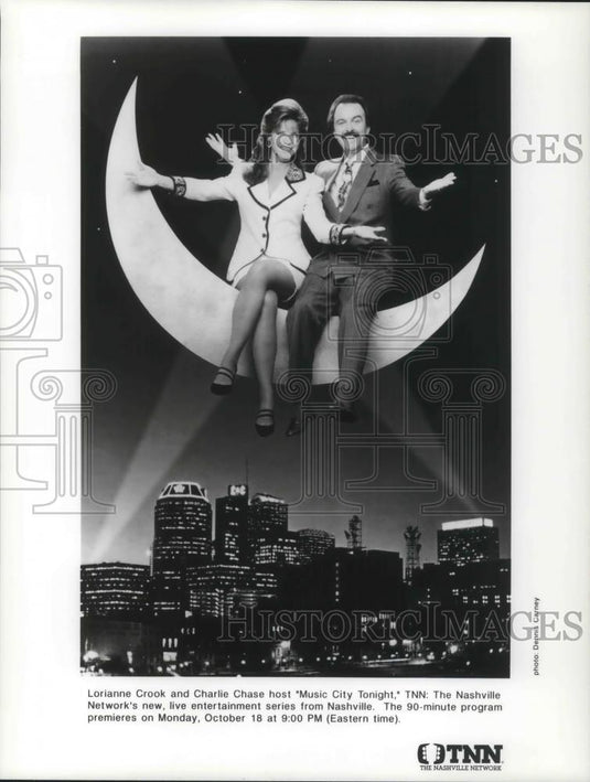 Press Photo Lorianne Crook & Charlie Chase Hosts Music City Tonight - cvp10875 - Historic Images