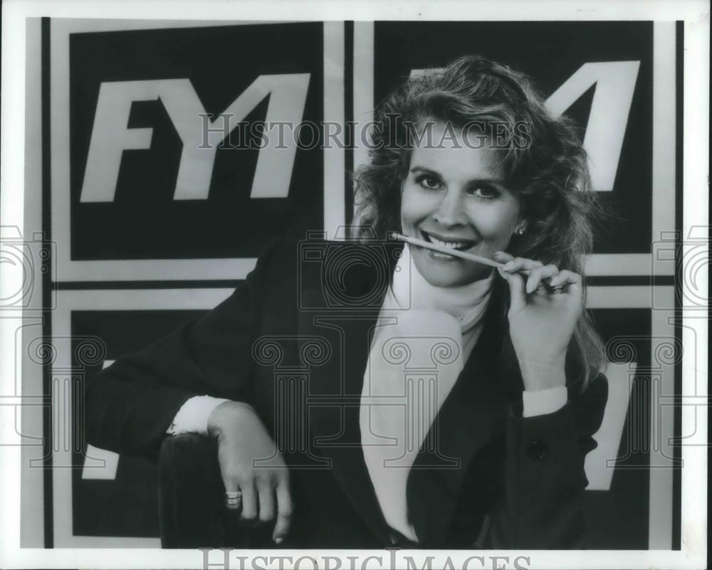 1988 Press Photo Candice Bergen in Murphy Brown - cvp02061 - Historic Images