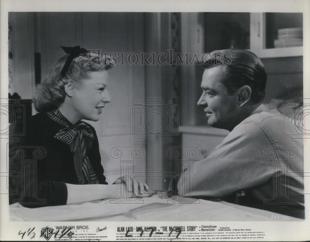 1969 Press Photo June Allyson &amp; Alan Ladd in The McConnell Story - cvp08168 - Historic Images
