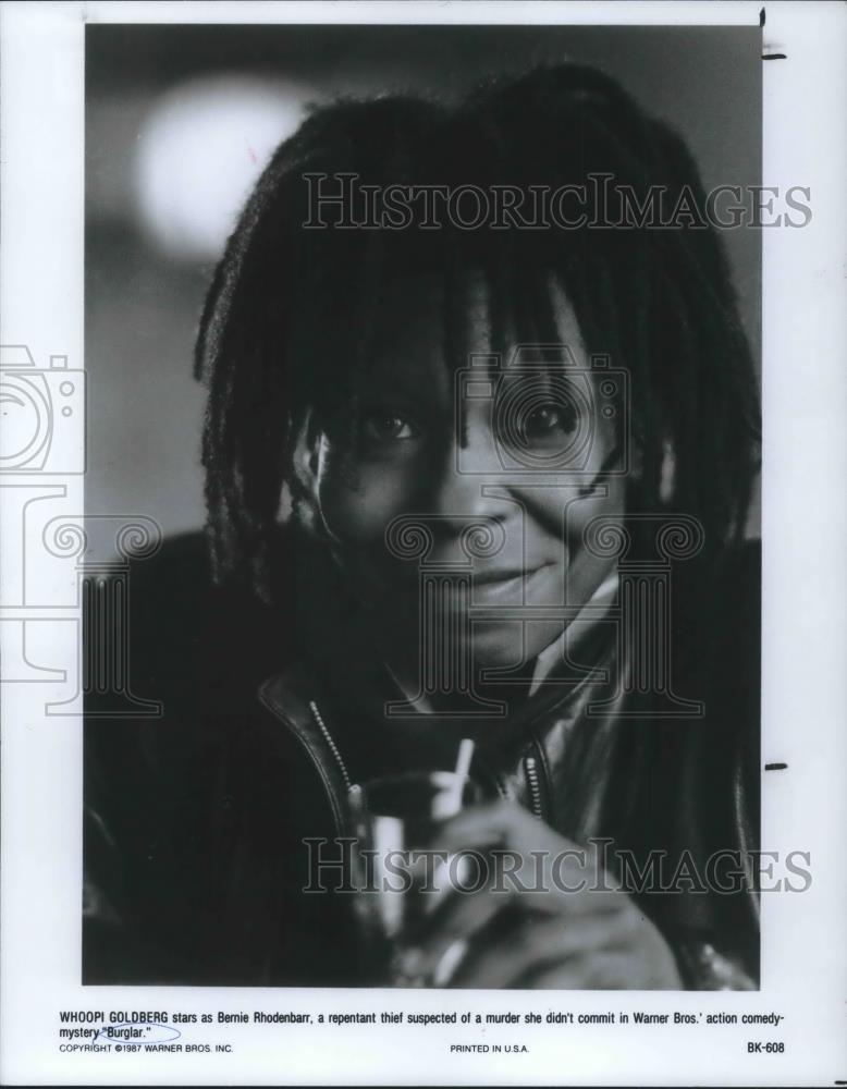 1987 Press Photo Whoopi Goldberg in Burglar - cvp14233 - Historic Images