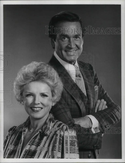 1981 Press Photo Bob Barker & Helen O'Connel Miss USA Beauty Pageant Biloxi MS - Historic Images