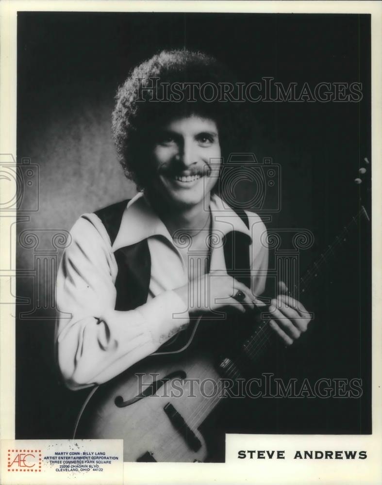 1984 Press Photo Steve Andrews Singer Songwriter Musician - cvp02631 - Historic Images