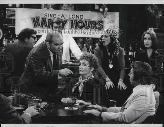 1973 Press Photo Edward Asner in Mary Tyler Moore Show - cvp13604 - Historic Images