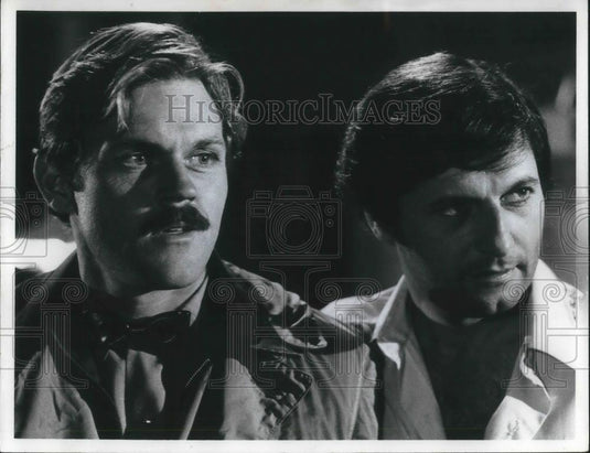 1975 Press Photo John Beck and Joe Bologna in The Big Bus - cvp02869 - Historic Images