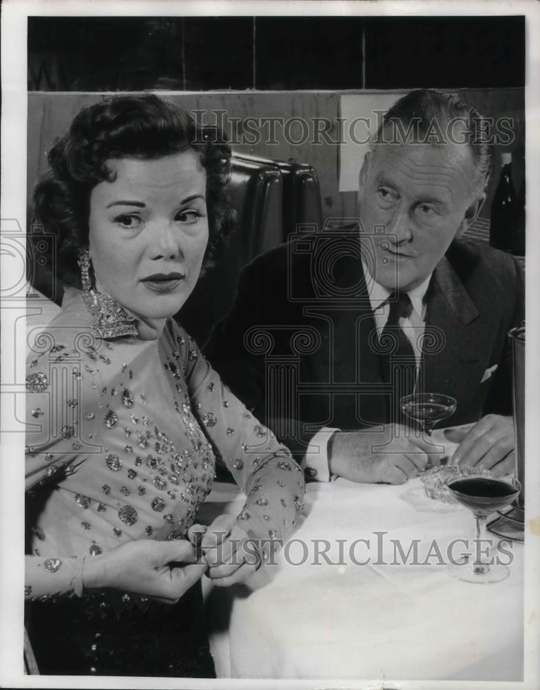 1957 Press Photo Nanette Fabray &amp; John Williams in The Original Miss Chase - Historic Images