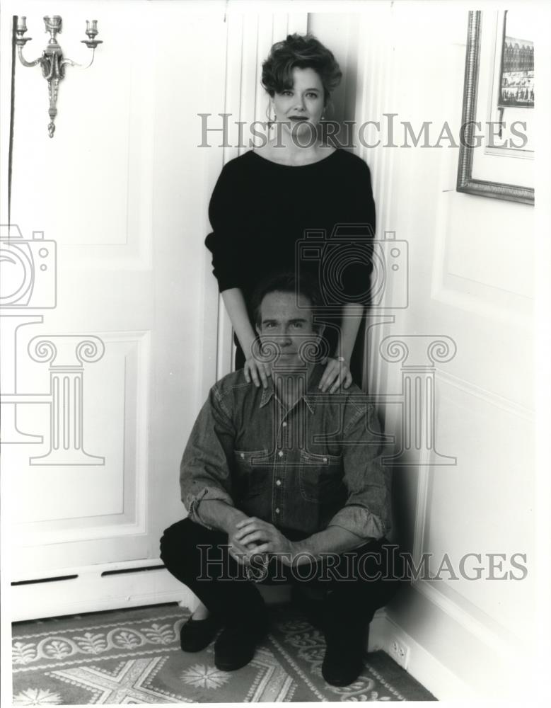 1992 Press Photo Annette Bening and Warren Beatty in Bugsy - cvp01403 - Historic Images