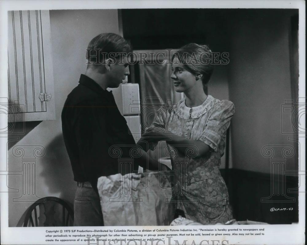 1973 Press Photo Beau Bridges and Blythe Danner in Lovin&#39; Molly - cvp18602 - Historic Images
