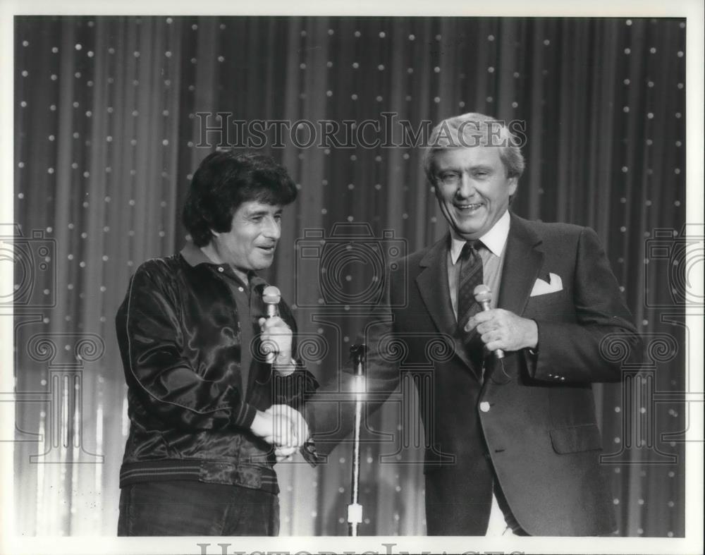 1981 Press Photo Merv Griffin &amp; Lonnie Schorr Las Vegas - cvp17944 - Historic Images