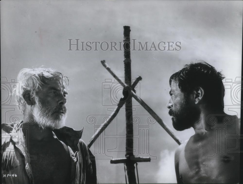 1969 Press Photo Lee Marvin and Toshiro Mifune in Hell in the Pacific - Historic Images