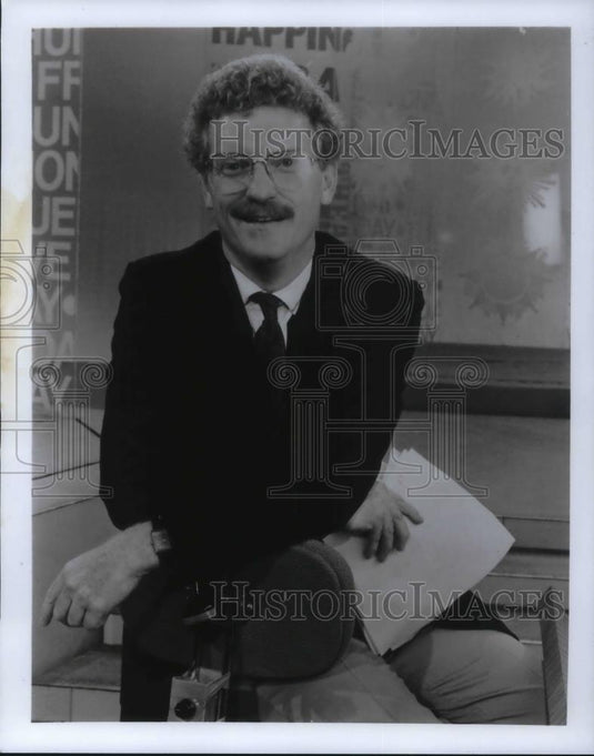 Press Photo Bill Geist CBS News Correspondent Author Journalist - cvp12677 - Historic Images