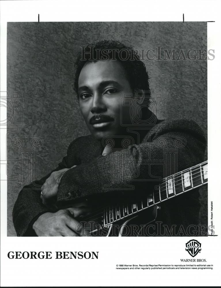 1988 Press Photo George Benson Singer Songwriter Musician - Historic Images