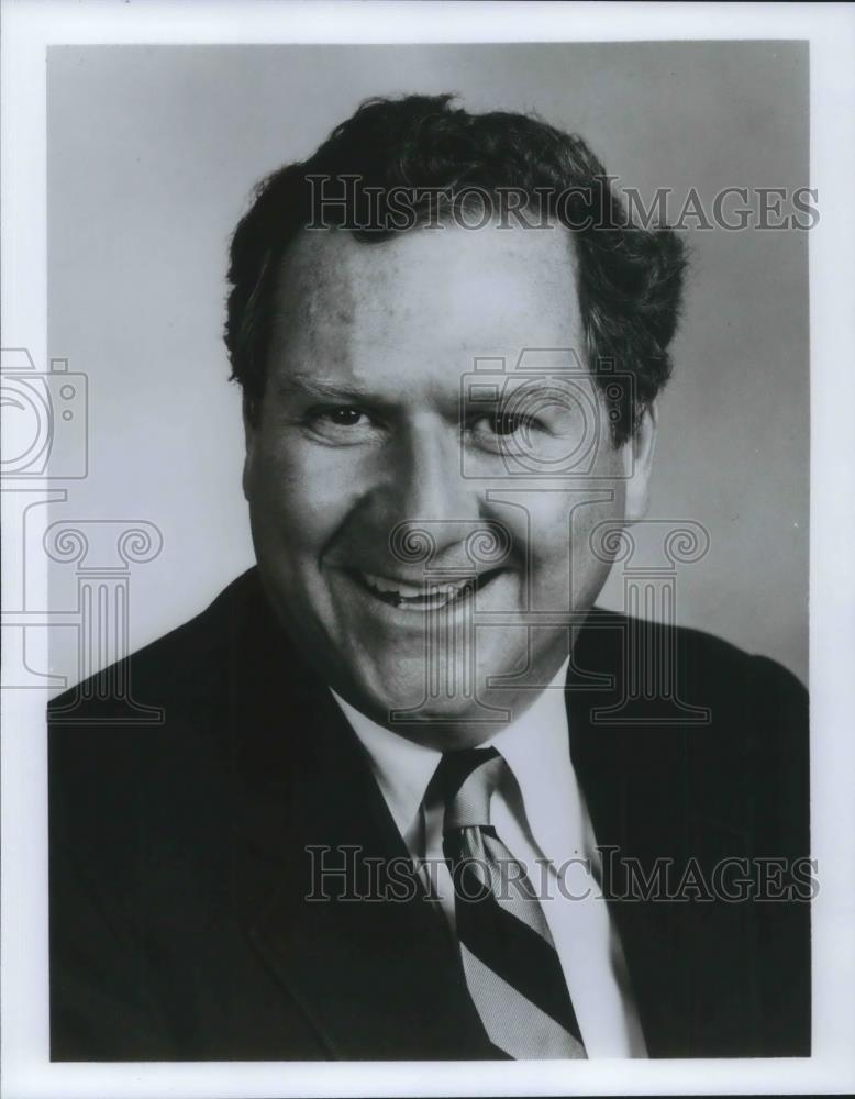 1996 Press Photo Dan Coughlin WJW TV 8 Sports Reporter Sportscaster - cvp01533 - Historic Images