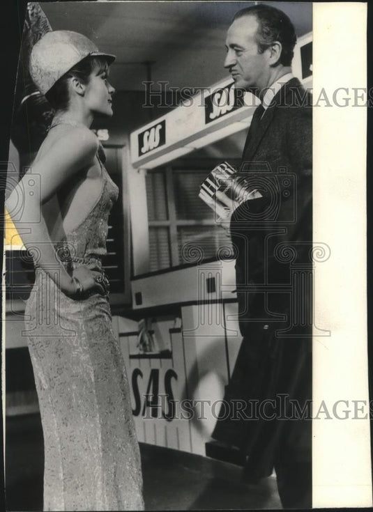 1966 Press Photo Francoise Dorleac and David Niven in Where the Spies Are - Historic Images