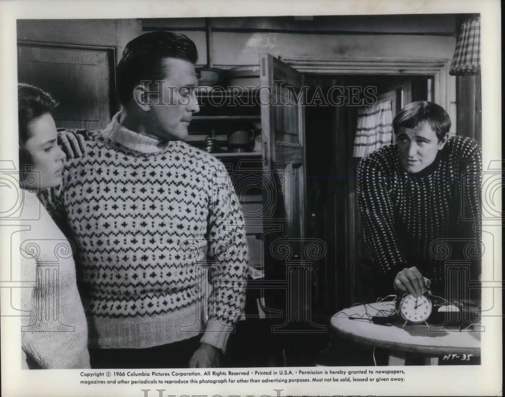 1965 Press Photo Richard Harris In The Heroes Of Telemark Cvp16323 1965-press-photo-richard-harris-in-the-heroes-of-telemark-cvp16323