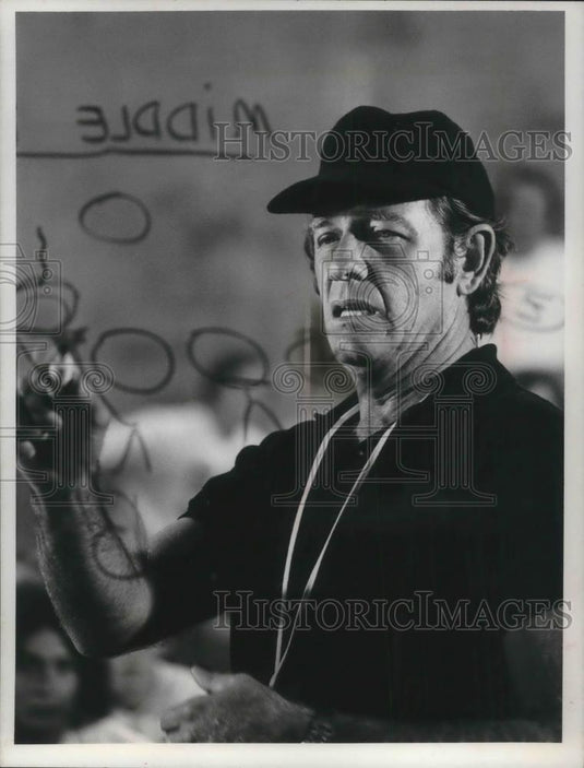 1973 Press Photo Richard Crenna in Footsteps: Nice Guys Finish Last - cvp01849 - Historic Images