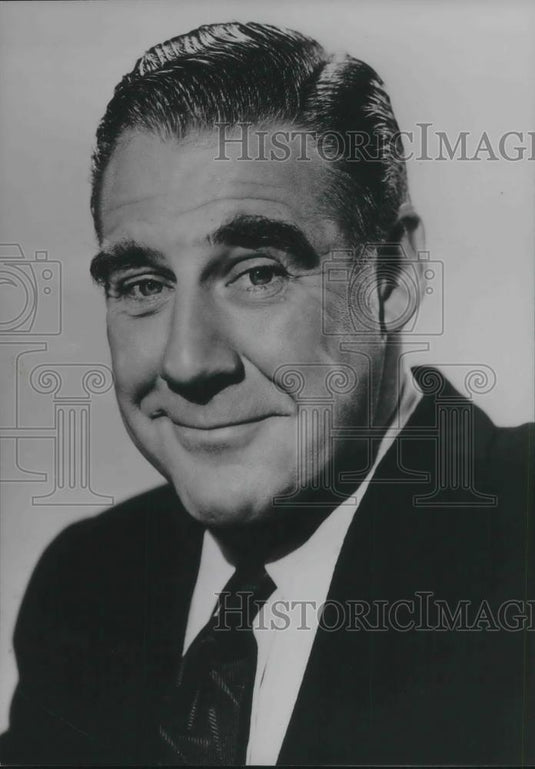 1953 Press Photo Paul Douglas in Forever Female - cvp03400 - Historic Images
