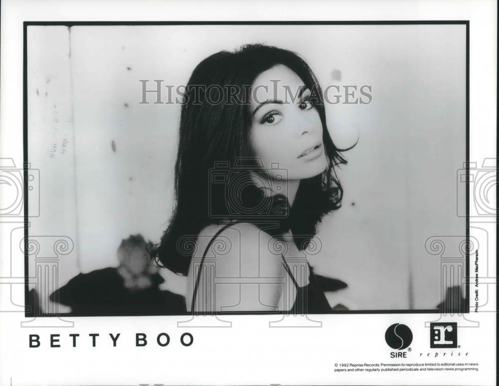 1992 Press Photo Betty Boo Pop Singer Songwriter Musician - cvp02168 - Historic Images