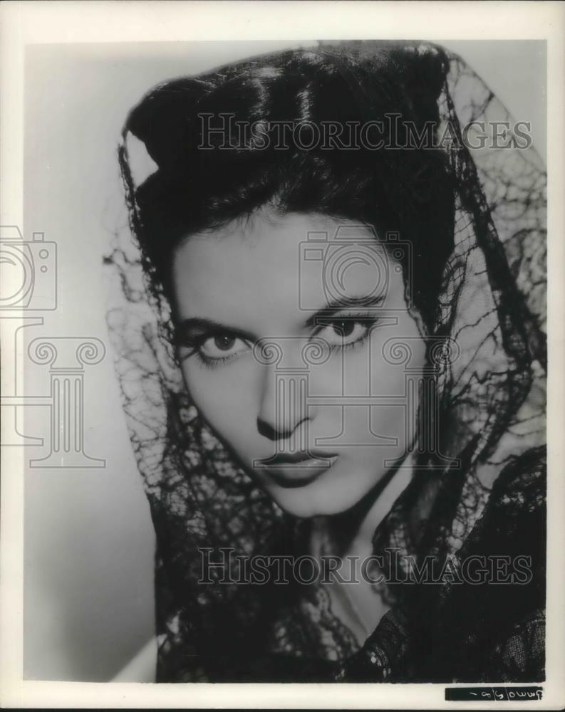 1960 Press Photo Elana Eden in The Story of Ruth - 48 - cvp06059 - Historic Images