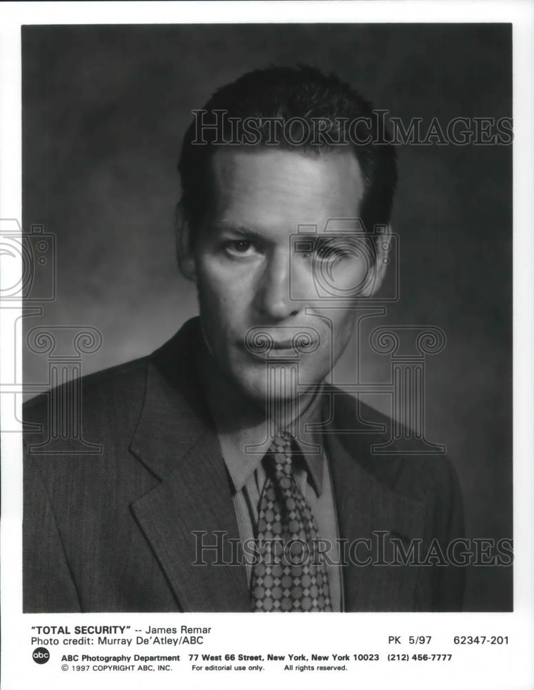 1997 Press Photo James Remar stars on Total Security TV Show - cvp10750 - Historic Images