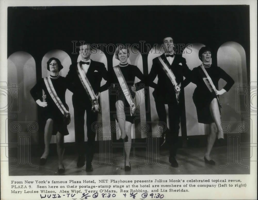 Press Photo Mary Louise Wilson, Alex Wipf, Terry O&#39;Mara in Plaza 9 - cvp19229 - Historic Images