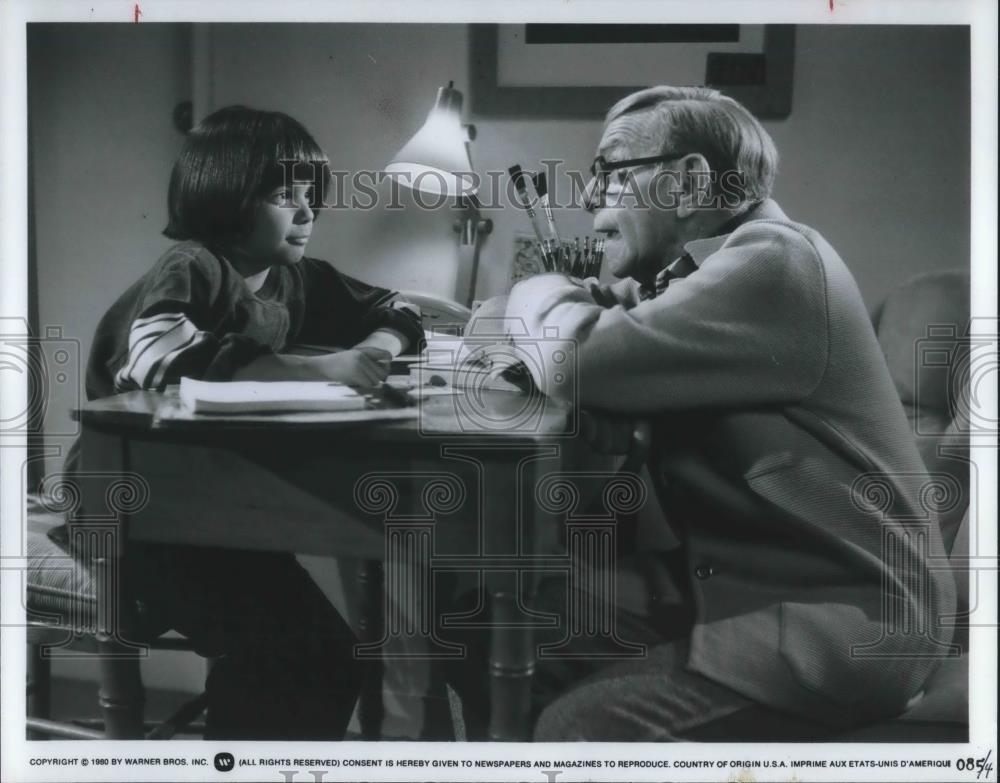 1980 Press Photo George Burns and Louanne Sirota in Oh God!! Book II - cvp02101 - Historic Images