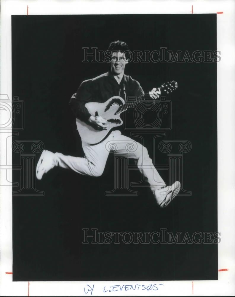 1994 Press Photo Billy B Guitarist Musician - cvp02597 - Historic Images