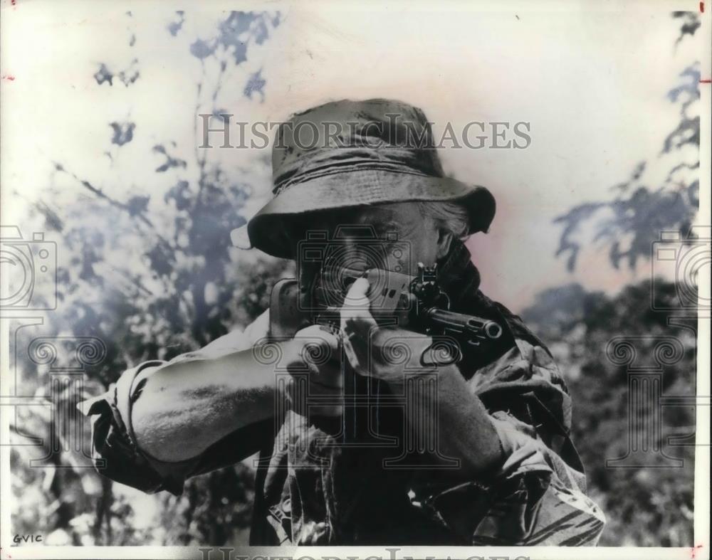 1979 Press Photo Richard Harris Game for Vultures - cvp16314 - Historic Images