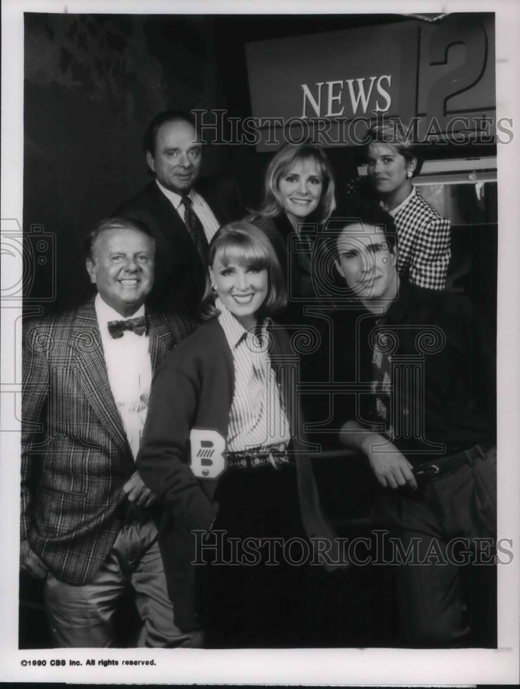 1990 Press Photo Harris Yulun, Helen Shave & Cast Members of WIOU - cvp19785 - Historic Images