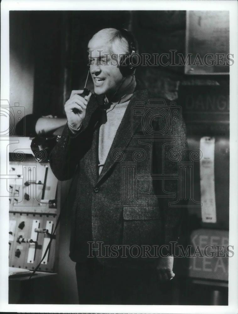 1988 Press Photo Dick Van Dyke of The Van Dyke Show - cvp10550 - Historic Images