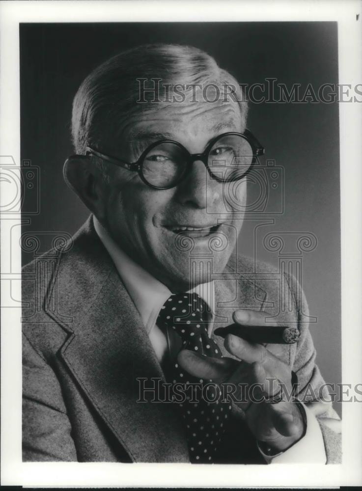 1985 Press Photo George Burns hosts The George Burns Comedy Hour - cvp11429 - Historic Images