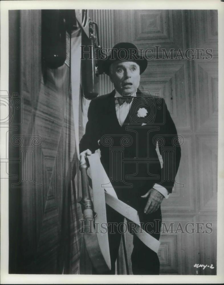 1976 Press Photo Charlie Chaplin in A King in New York - 202 - Historic Images