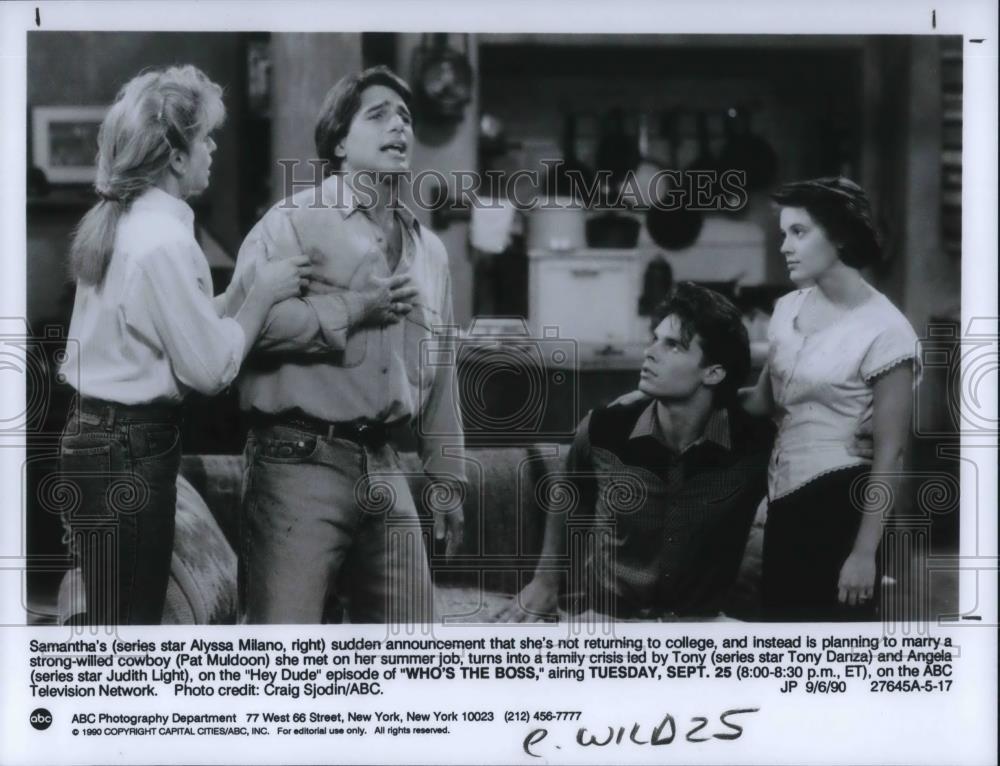 1990 Press Photo Judith Light, David Paymer, Alyssa Milano in Who&#39;s the Boss - Historic Images