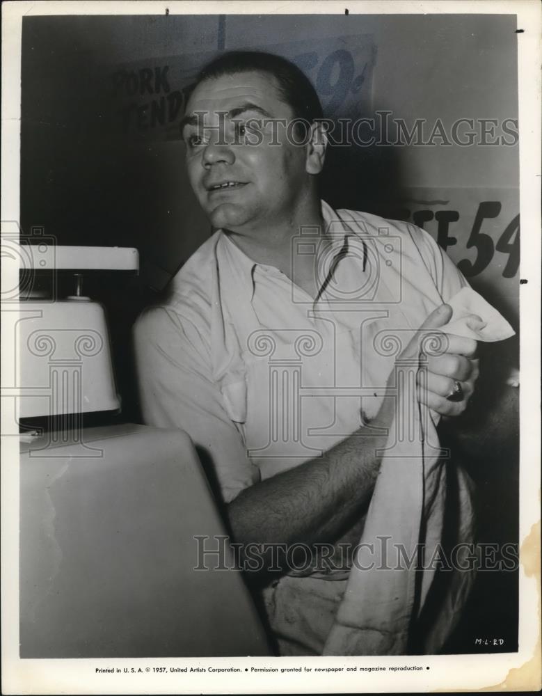1982 Press Photo Ernest Borgnine in Marty - cvp00533 - Historic Images