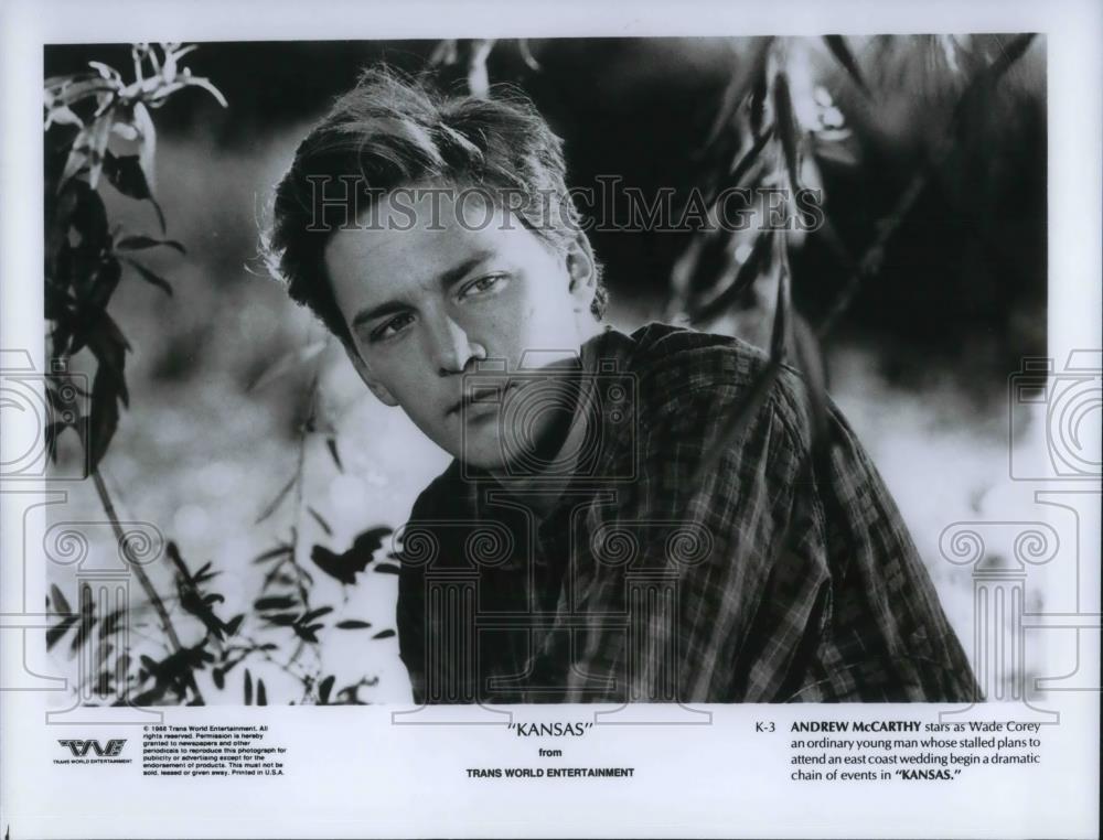 1988 Press Photo Andrew McCarthy In Kansas - cvp19398 - Historic Images