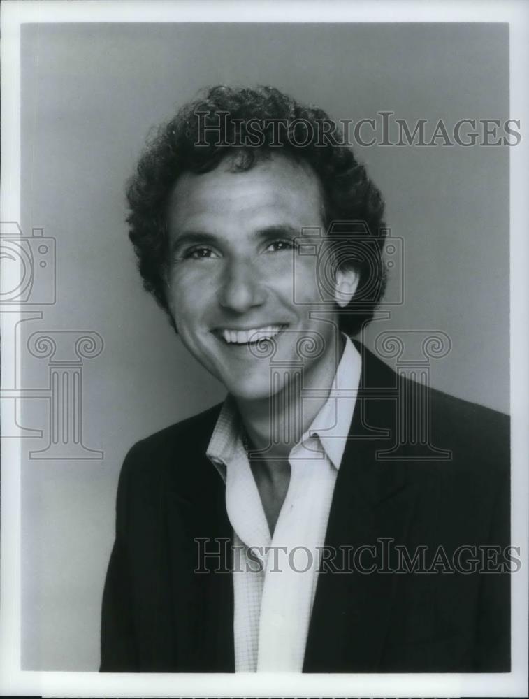 1983 Press Photo Henry Polic II in Webster - cvp19625 - Historic Images