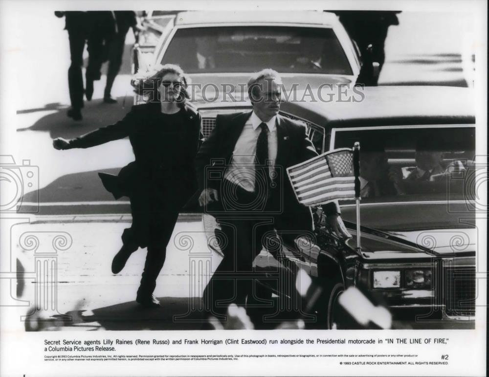 1994 Press Photo Clint Eastwood and Rene Russo star in In The Line of Fire movie - Historic Images