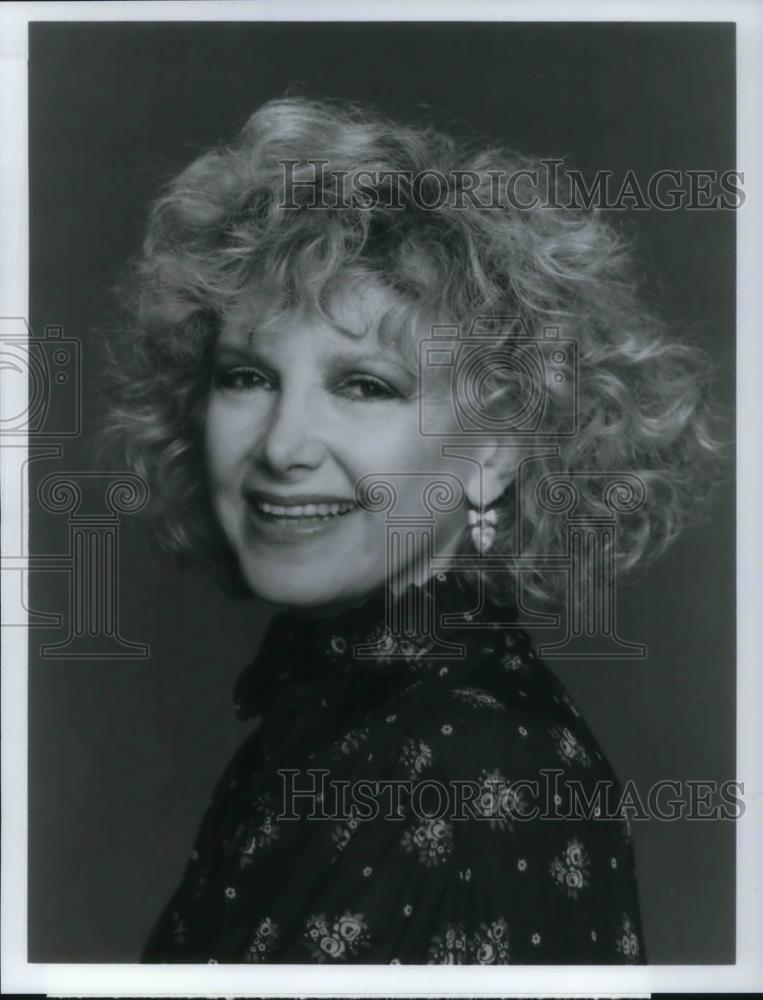 1984 Press Photo Cathryn Damon stars on Webster sitcom TV show - cvp19617 - Historic Images