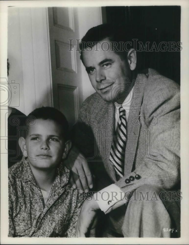 1957 Press Photo Glenn Ford Actor Producer - cvp14306 - Historic Images
