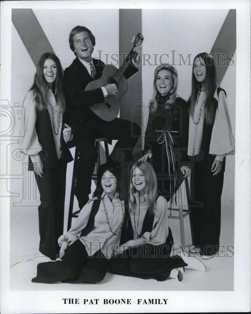 1973 Press Photo Pat Boone and Family - cvp01242 - Historic Images