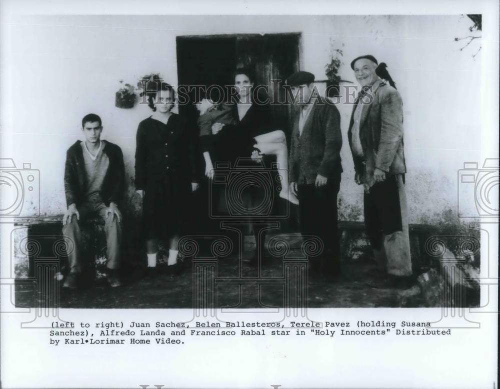 1986 Press Photo Juan Sanchez, Belen Ballesteros &amp; Terele Pavez in Holy Innocent - Historic Images