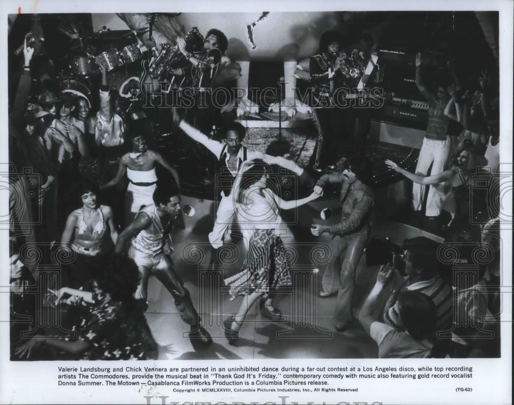 1978 Press Photo Valerie Landsburg and Chick Vennera in Thank God It's Friday - Historic Images