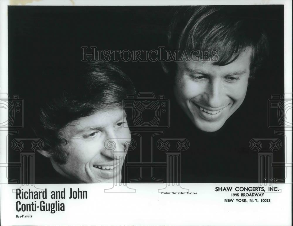 1982 Press Photo Richard and John Conti-Guglia Classical Duo Pianists - Historic Images