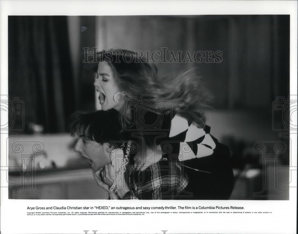 1994 Press Photo Arye Gross &amp; Claudia Christian in Hexed - cvp12513 - Historic Images