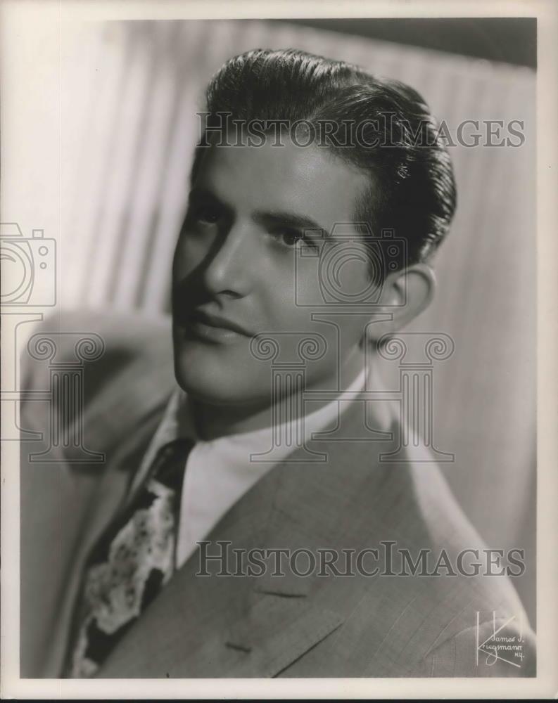 1952 Press Photo Russ Emery Singer - cvp06269 - Historic Images