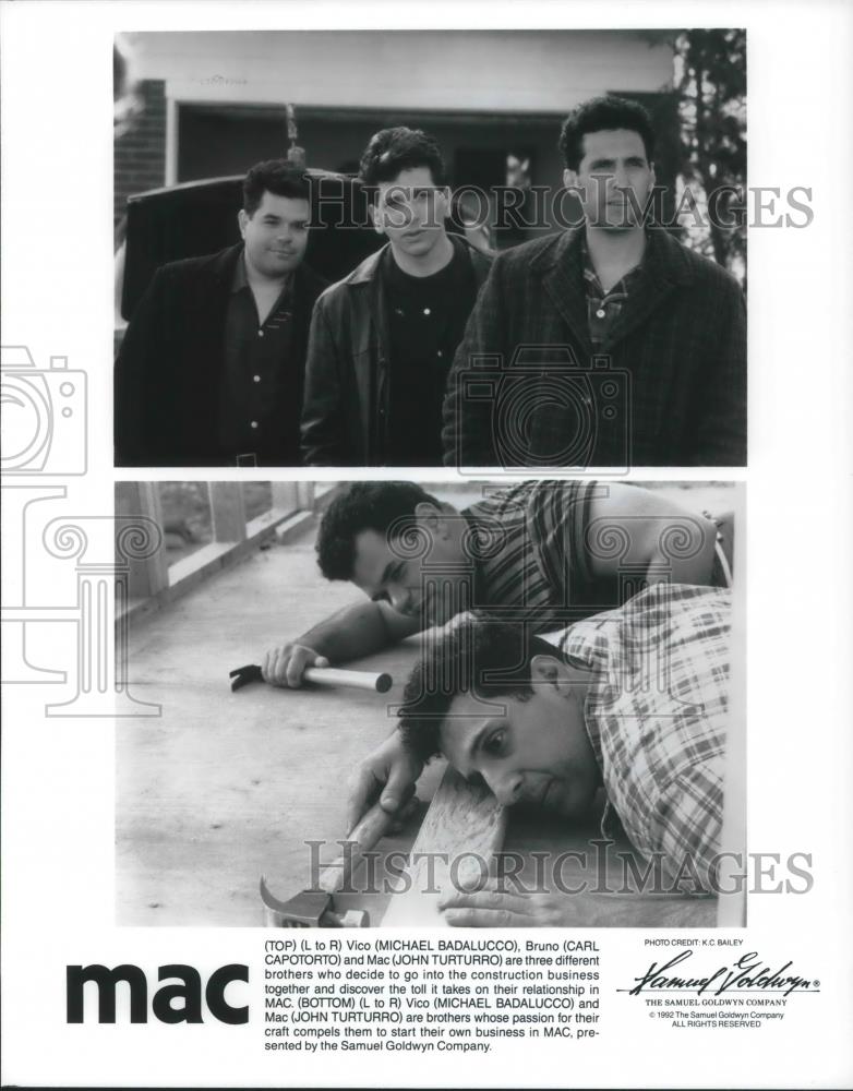 1994 Press Photo Michael Badalucco Carl Capotorto and John Turturro in Mac - Historic Images