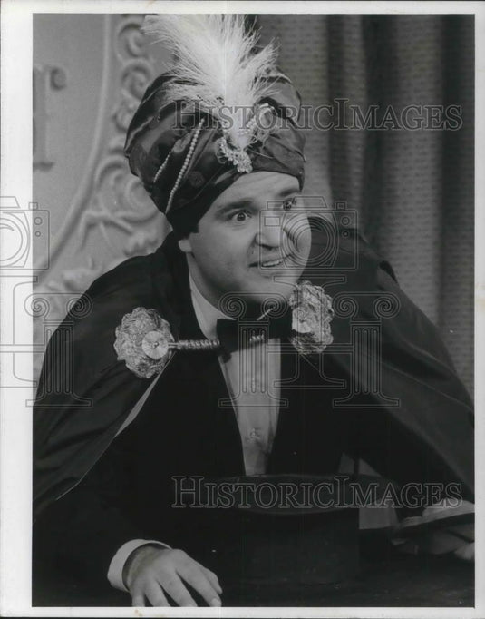 1967 Press Photo Dom DeLouise Comedian - cvp04387 - Historic Images