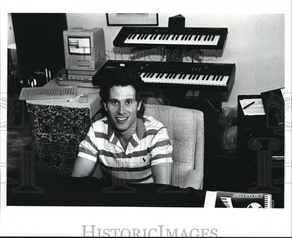 1989 Press Photo Scott Bruder Musician - cvp00684 - Historic Images
